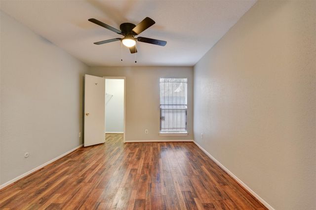 9350 Country Creek Drive 50, Houston, TX 77036