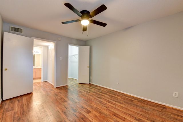 9350 Country Creek Drive 50, Houston, TX 77036