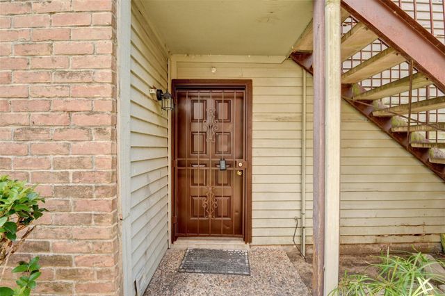 9350 Country Creek Drive 50, Houston, TX 77036