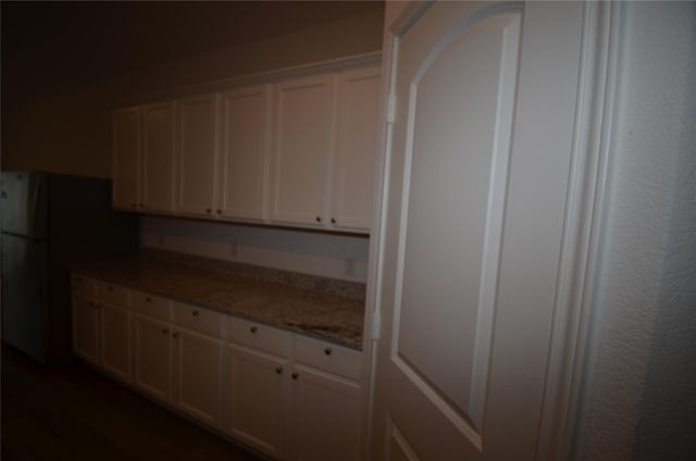 1187 Amy DR, Kyle, TX 78640
