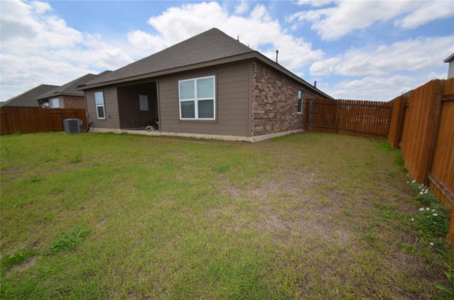 1187 Amy DR, Kyle, TX 78640