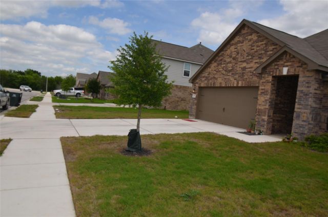 1187 Amy DR, Kyle, TX 78640