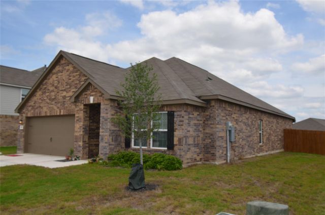 1187 Amy DR, Kyle, TX 78640