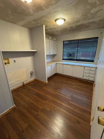 220 S Madera Ave Spc 10, Kerman, CA 93630