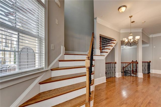 813 Clifton Heights Lane NE, Atlanta, GA 30329