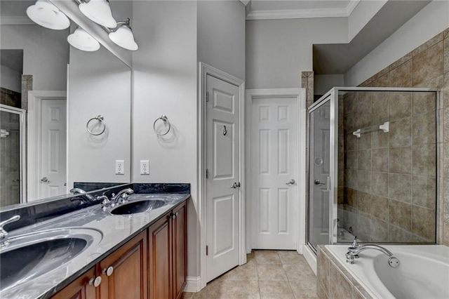 813 Clifton Heights Lane NE, Atlanta, GA 30329