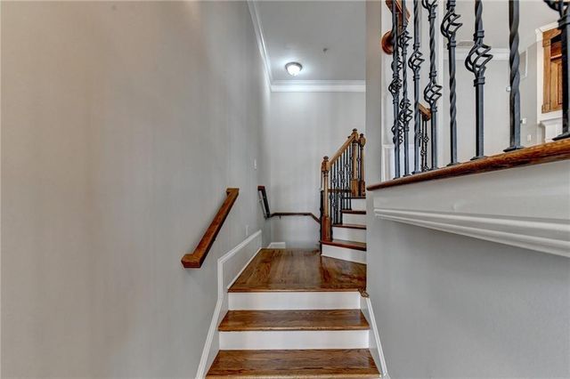 813 Clifton Heights Lane NE, Atlanta, GA 30329