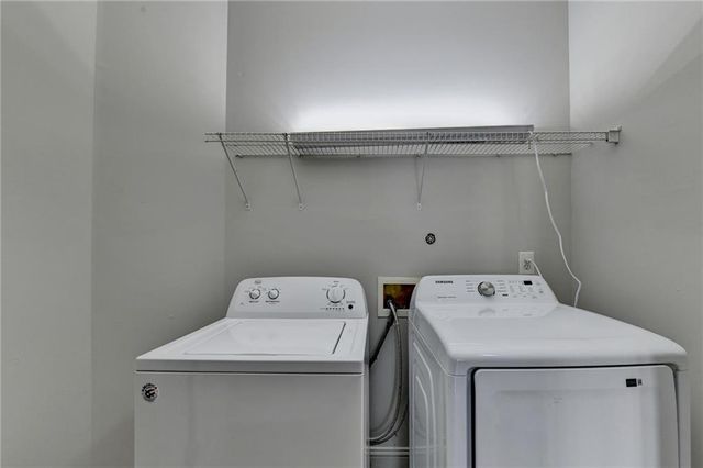 813 Clifton Heights Lane NE, Atlanta, GA 30329