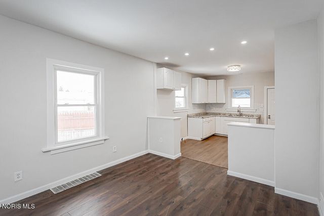 509 Dover Place, Toledo, OH 43605