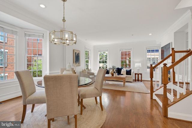 1221 ROUNDHOUSE LN, Alexandria, VA 22314