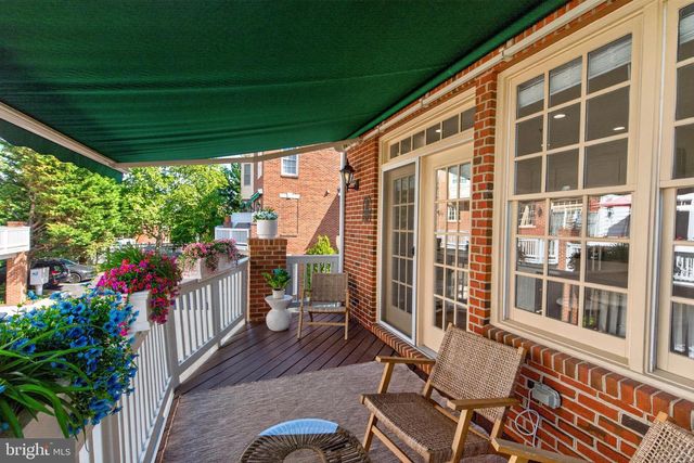 1221 ROUNDHOUSE LN, Alexandria, VA 22314
