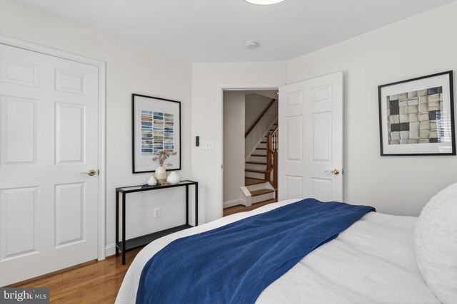 1221 ROUNDHOUSE LN, Alexandria, VA 22314
