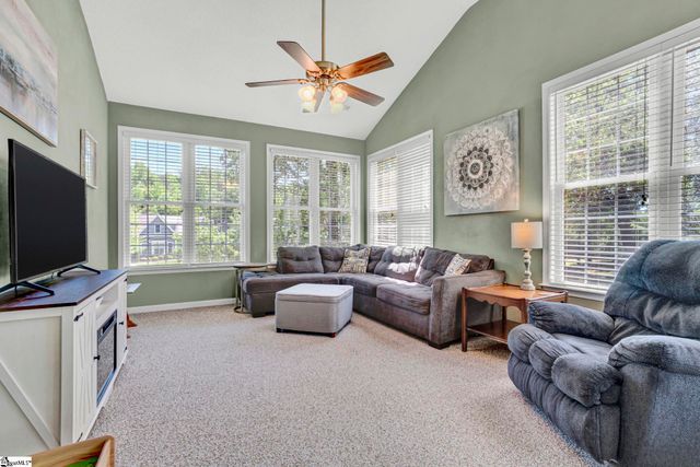 5 Laurelcrest Lane, Travelers Rest, SC 29690