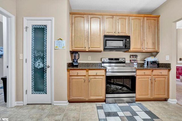 5 Laurelcrest Lane, Travelers Rest, SC 29690