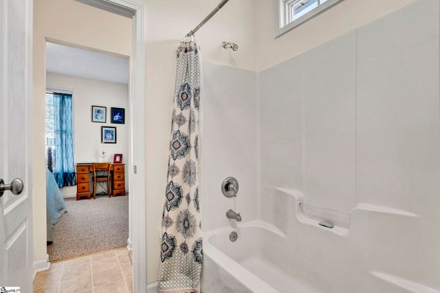 5 Laurelcrest Lane, Travelers Rest, SC 29690