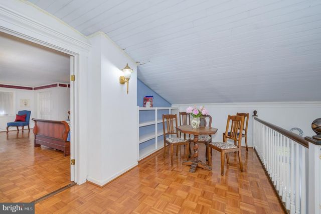 15376 CHARLES TOWN RD, Charles Town, WV 25414