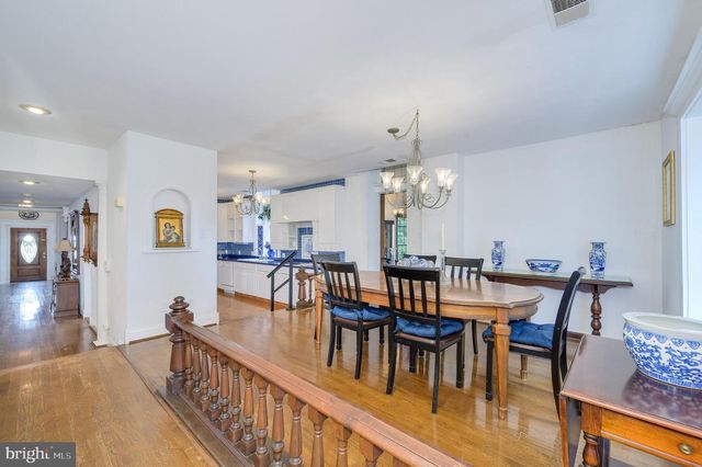 15376 CHARLES TOWN RD, Charles Town, WV 25414