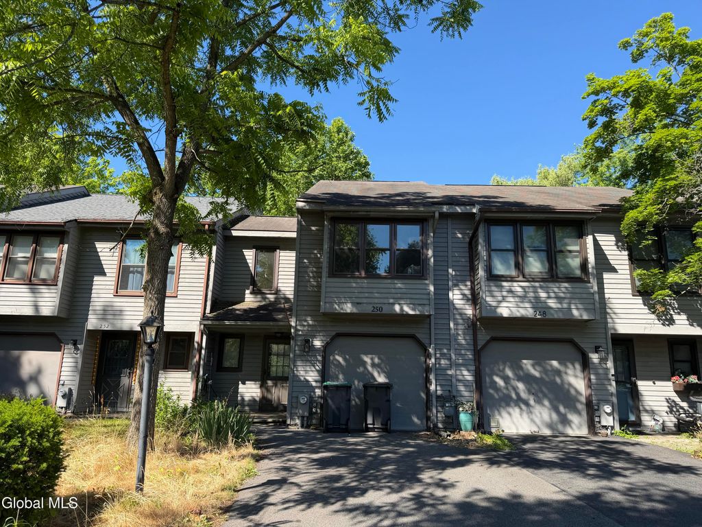 250 Woodscape Drive, Guilderland, NY 12203