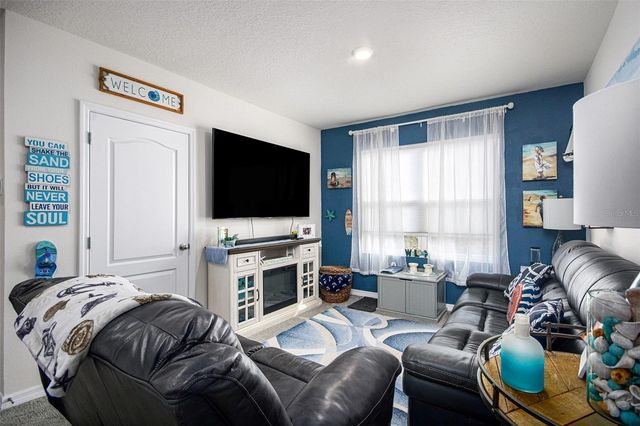 3027 BEAU LOOP, Tavares, FL 32778