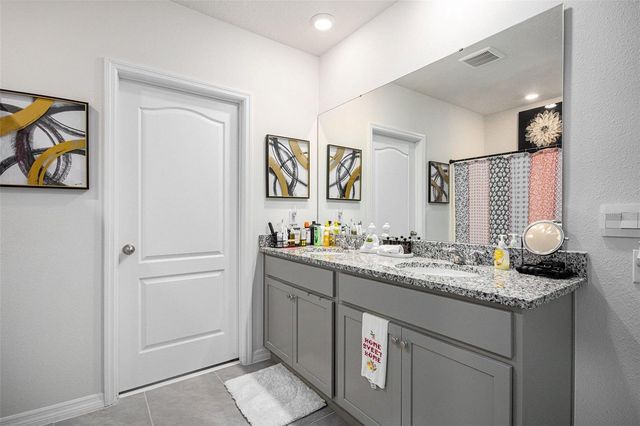 3027 BEAU LOOP, Tavares, FL 32778