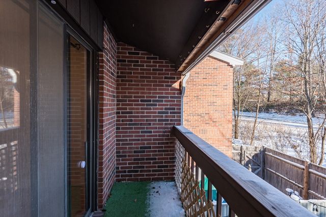 468 Island St 468, Stoughton, MA 02072