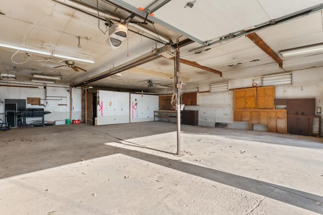 26 Oak Lane, Pine Island, MN 55963