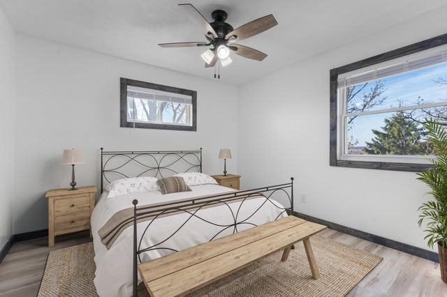 26 Oak Lane, Pine Island, MN 55963