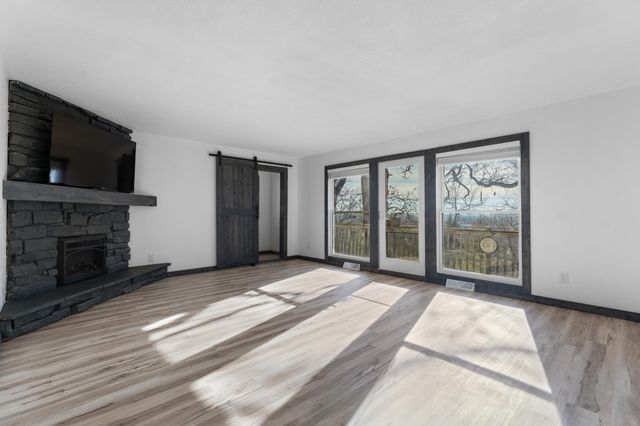 26 Oak Lane, Pine Island, MN 55963