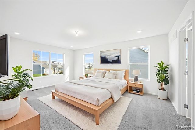 2794 Gallop Way, Saline, MI 48176