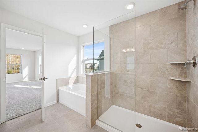 2794 Gallop Way, Saline, MI 48176