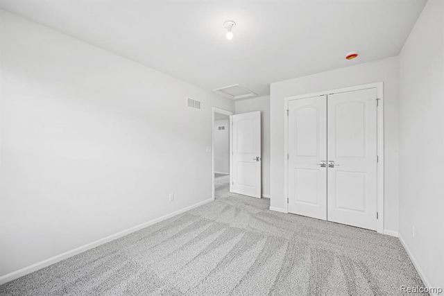 2794 Gallop Way, Saline, MI 48176