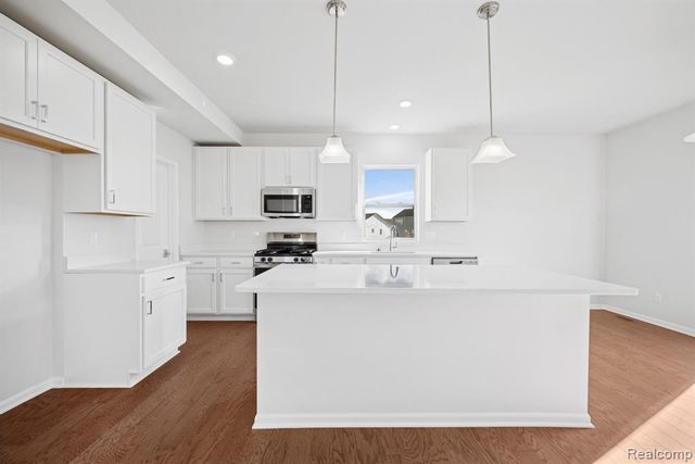 2794 Gallop Way, Saline, MI 48176