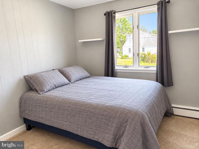 904 CEDAR AVE, Pitman, NJ 08071