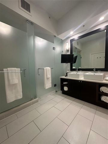 5300 NW 87th 1007 1007, Doral, FL 33178