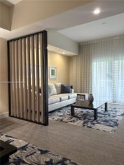5300 NW 87th 1007 1007, Doral, FL 33178