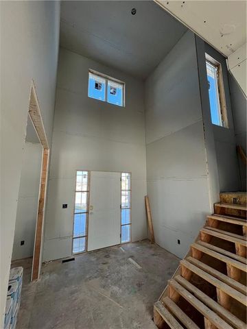 19007 W 170th Terrace, Olathe, KS 66062