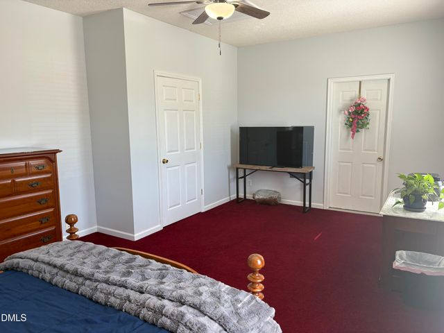 113 Mayfield Place, Youngsville, NC 27596