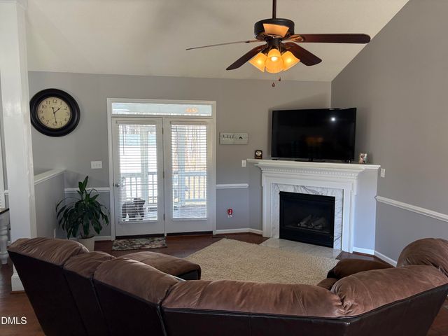 113 Mayfield Place, Youngsville, NC 27596