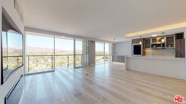 201 Ocean Avenue 1405P, Santa Monica, CA 90402