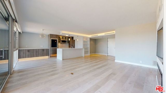 201 Ocean Avenue 1405P, Santa Monica, CA 90402