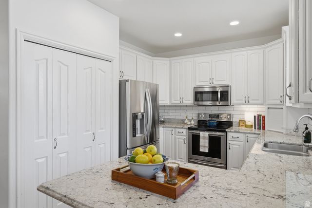 1434 E BLACKSMITH LN, Draper, UT 84020