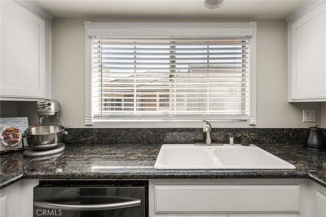 8131 E Oak Ridge, Anaheim, CA 92808