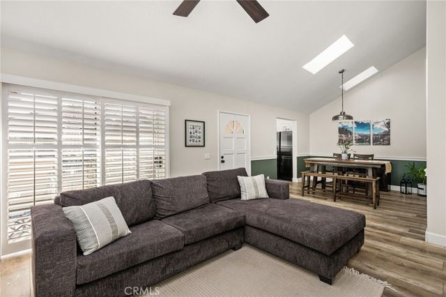 8131 E Oak Ridge, Anaheim, CA 92808
