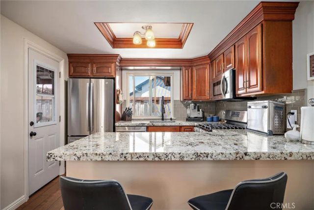 833 Escuela Court, San Luis Obispo, CA 93405