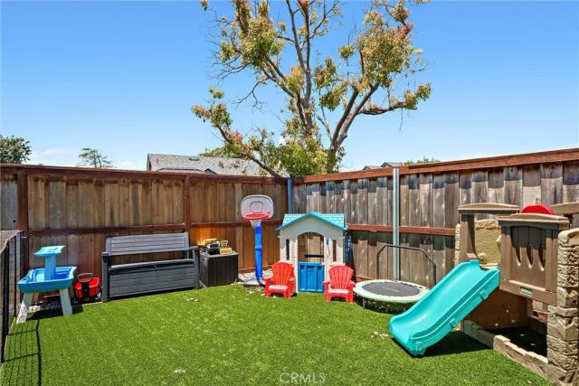 833 Escuela Court, San Luis Obispo, CA 93405