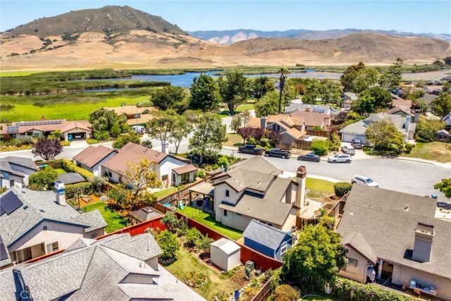 833 Escuela Court, San Luis Obispo, CA 93405