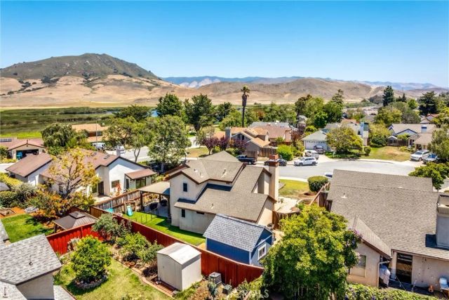 833 Escuela Court, San Luis Obispo, CA 93405