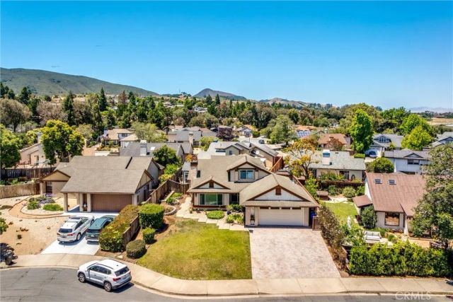 833 Escuela Court, San Luis Obispo, CA 93405