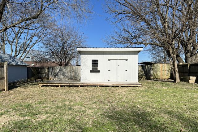 208 Morgantown Rd, Franklin, KY 42134