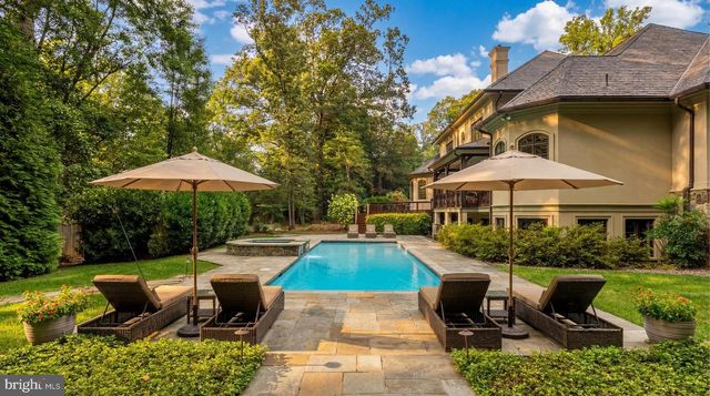 9250 PERSIMMON TREE RD, Potomac, MD 20854